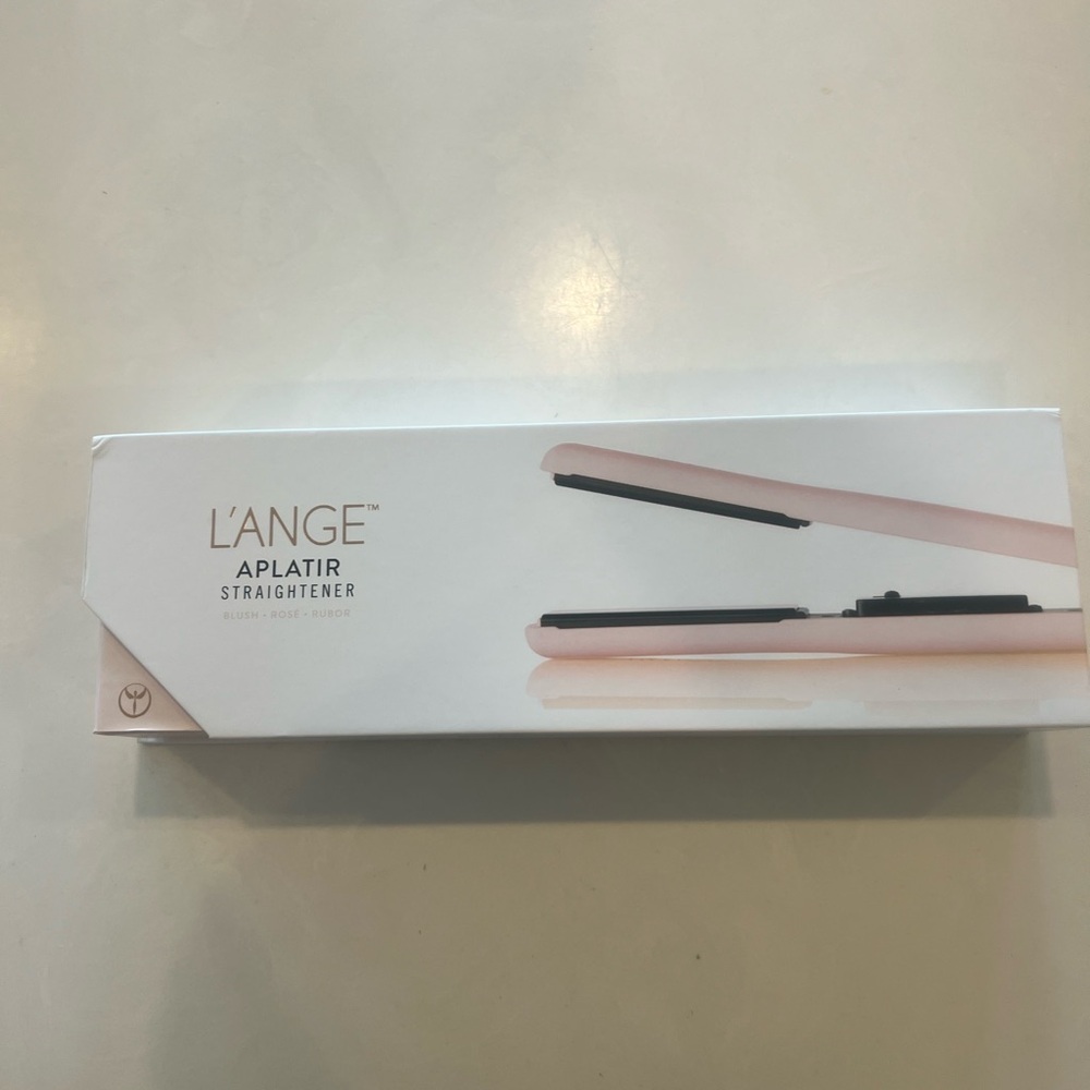 Hair straightener